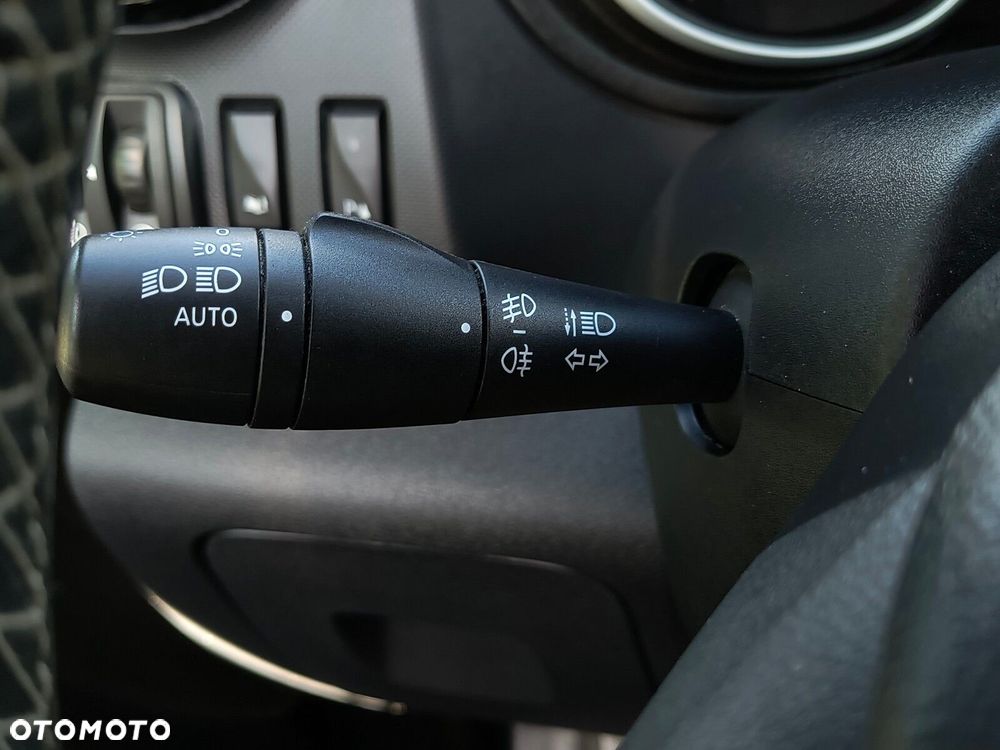 Opel Vivaro - 19