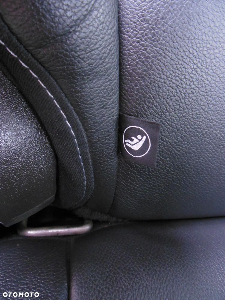 Ford Kuga 2.0 TDCi 4x4 Titanium - 31