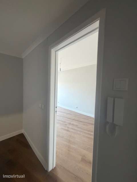 Apartamento duplo (dt.º + esq.º). - Grande imagem: 2/27