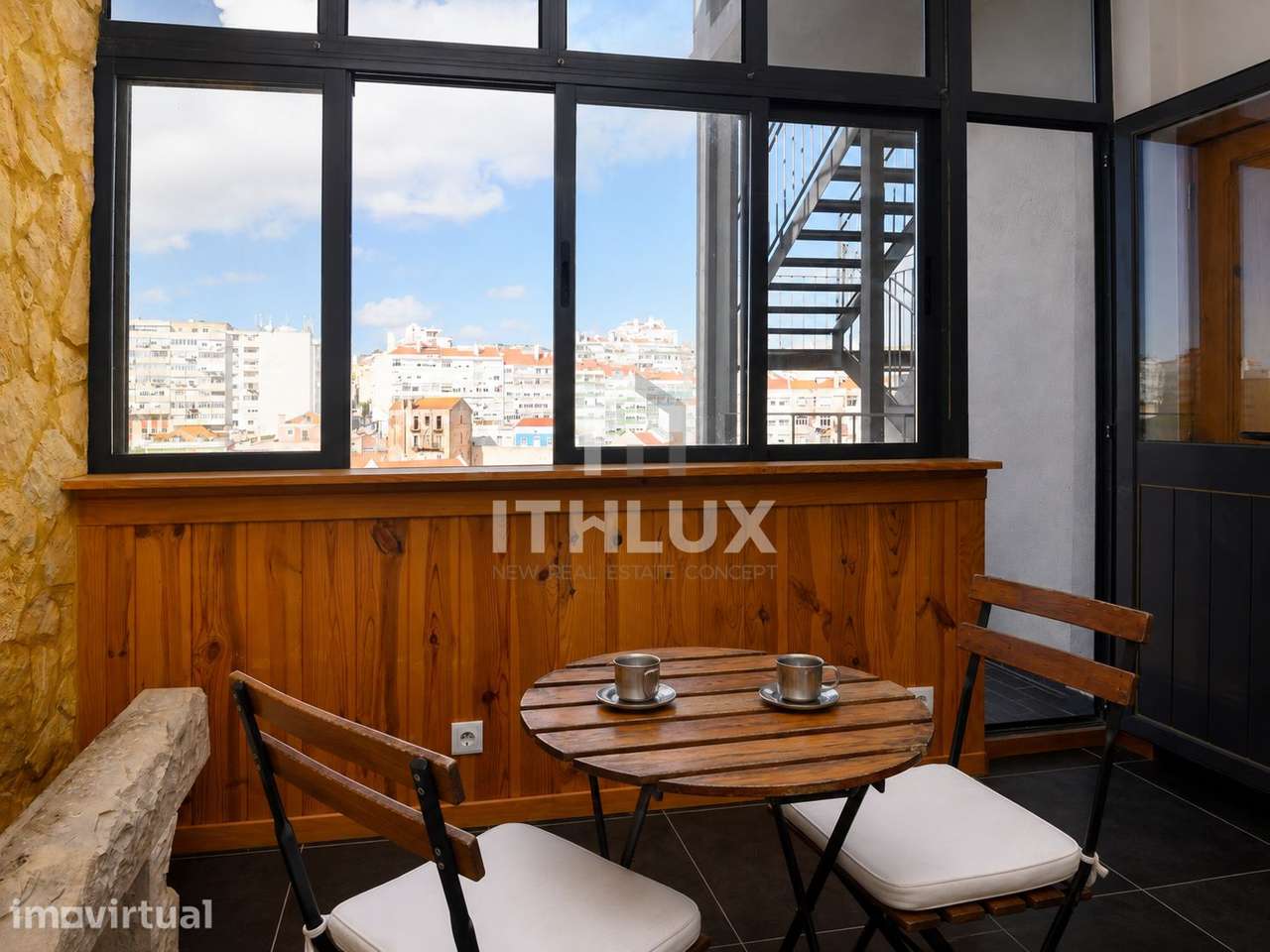 Apartamento T2 renovado e luminoso | Junto ao Hotel Pestana Palace - Grande imagem: 4/32