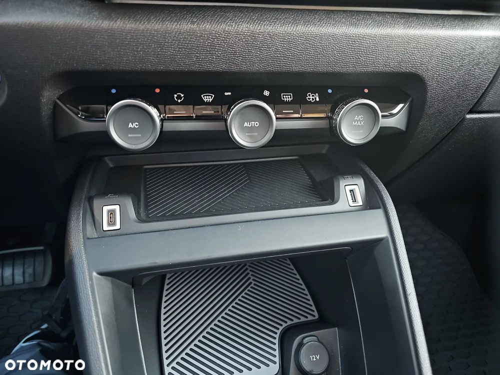 Citroën C4 1.2 PureTech Shine S&S EAT8 - 15