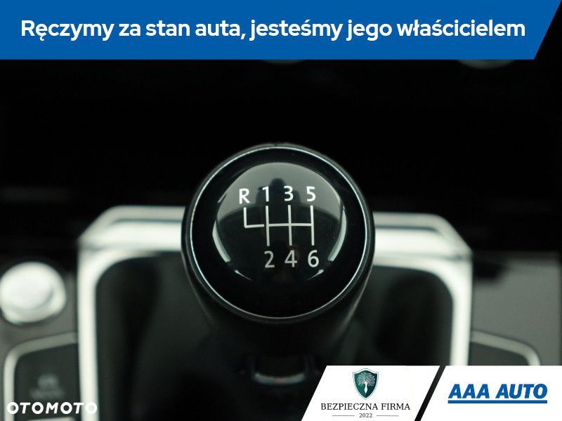 Volkswagen Passat - 17