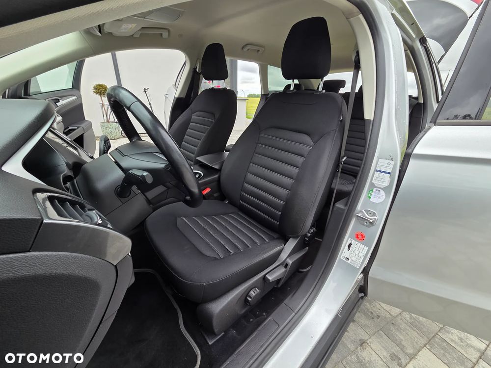 Ford Mondeo SW - 18