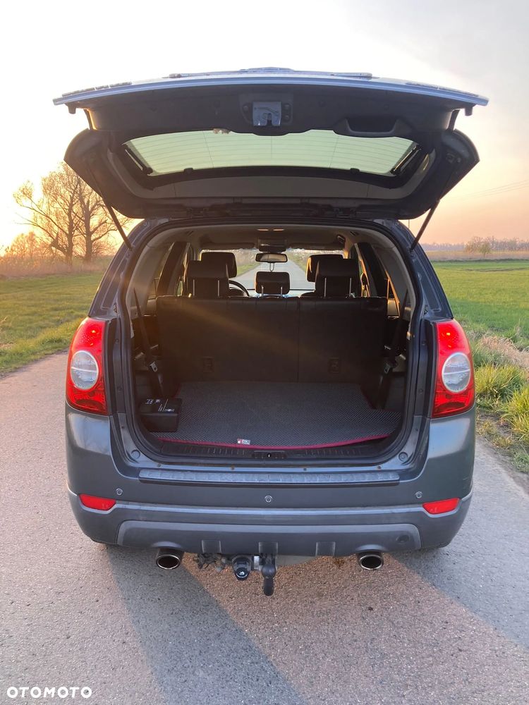 Chevrolet Captiva - 9