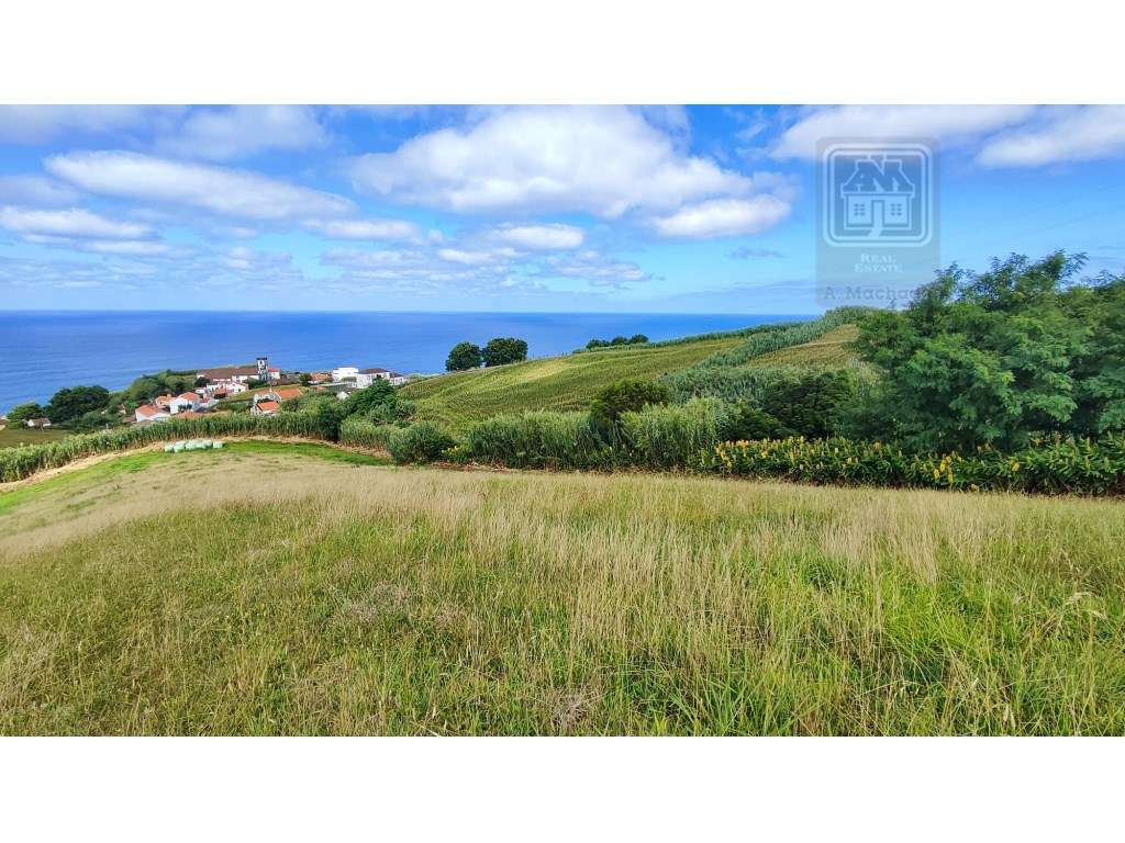 VENDA de AMPLO TERRENO RÚSTICO - Ajuda da Bretanha, Ponta Delgada, ... - Grande imagem: 3/25