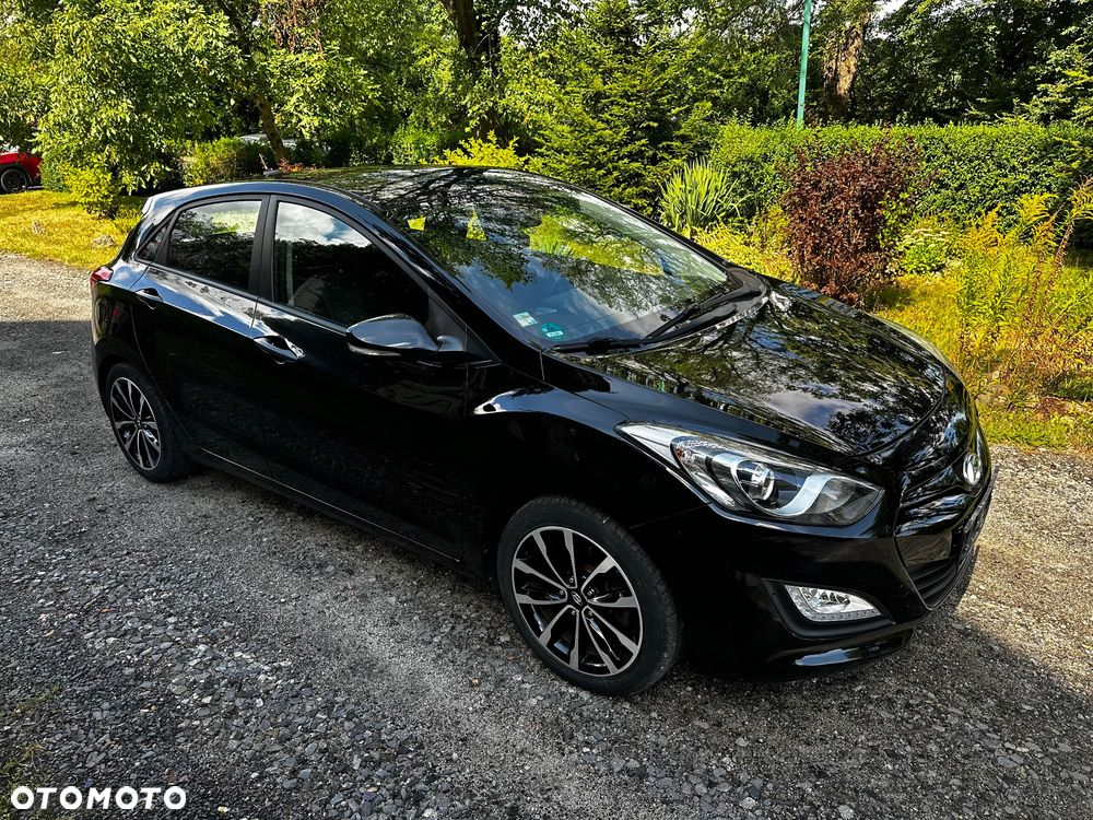 Hyundai i30 1.4 Premium - 1