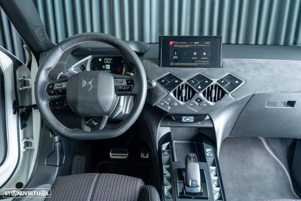 DS DS3 Crossback 1.2 PureTech Performance Line EAT8 - 18