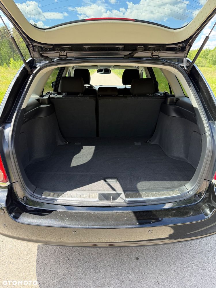 Toyota Avensis 1.8 VVT-i Edition - 10