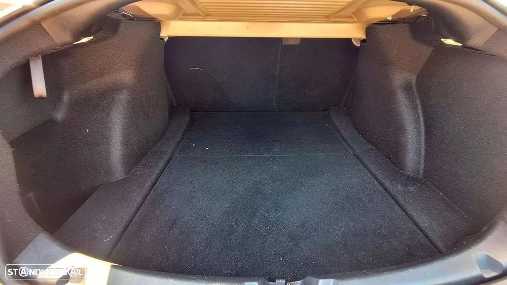 Tesla Model 3 Standard Range Plus RWD - 11