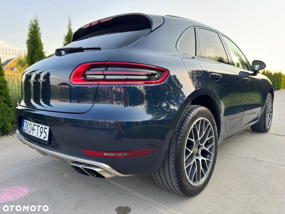 Porsche Macan Turbo PDK - 14