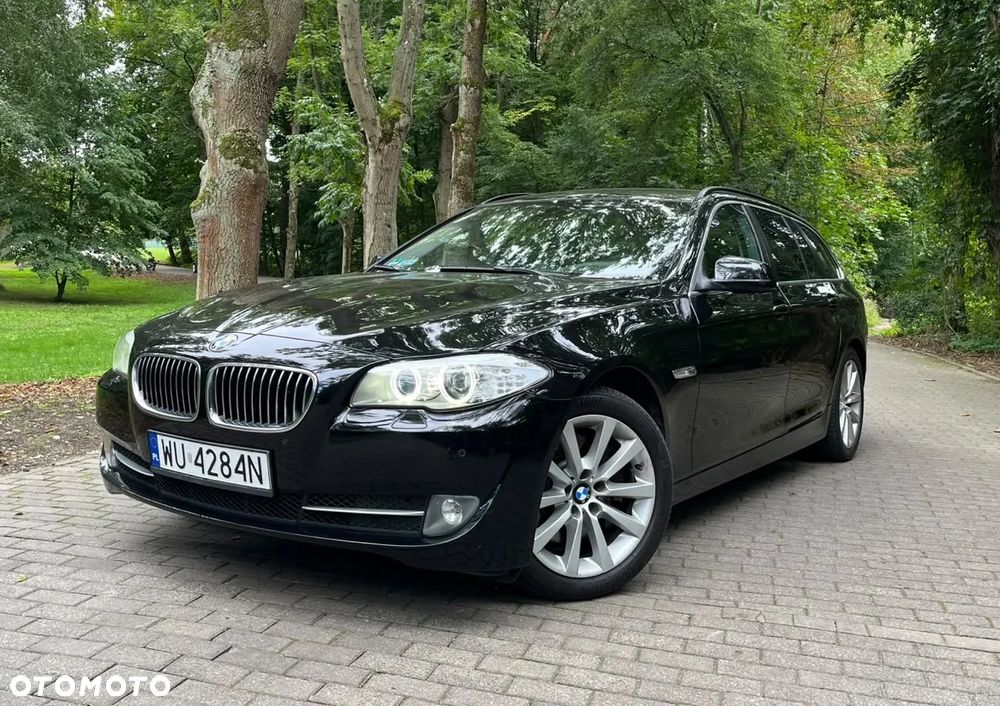 BMW Seria 5 525d - 1