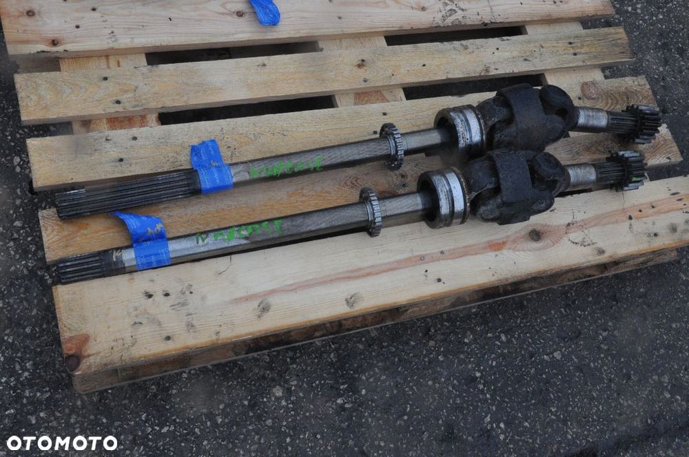 PÓŁOŚ NEW HOLLAND CASE DŁ. 106 CM / 101 CM - 1