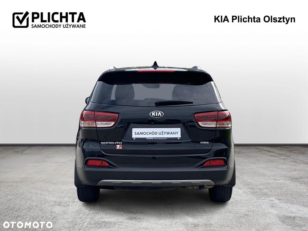 Kia Sorento - 4