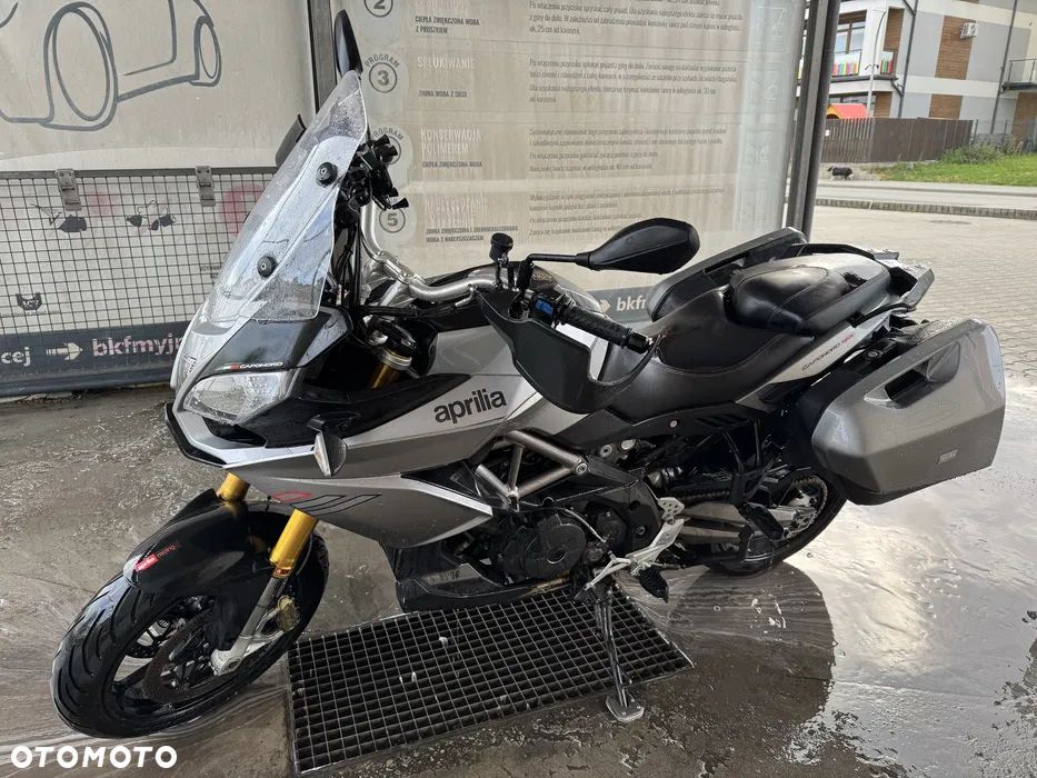 Aprilia Caponord - 3