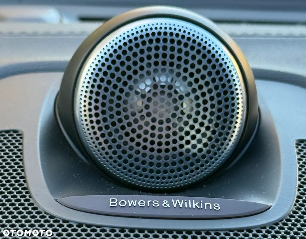 Volvo XC 60 T8 Plug-In Hybrid AWD Polestar Engineered - 9