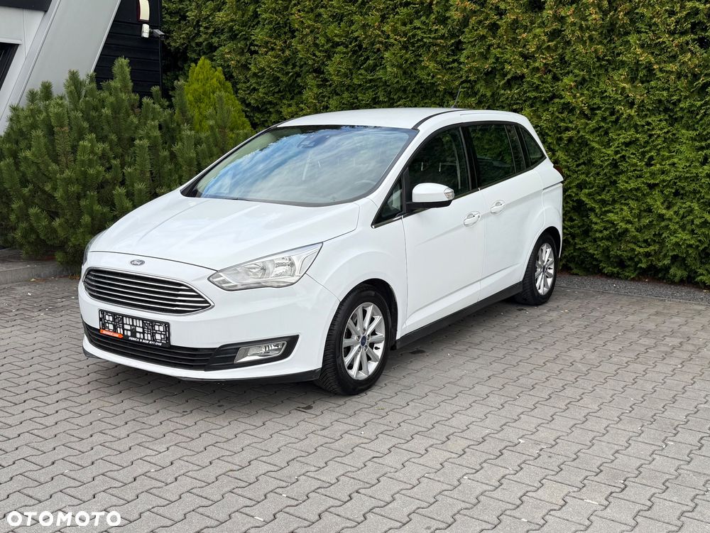 Ford Grand C-MAX - 19