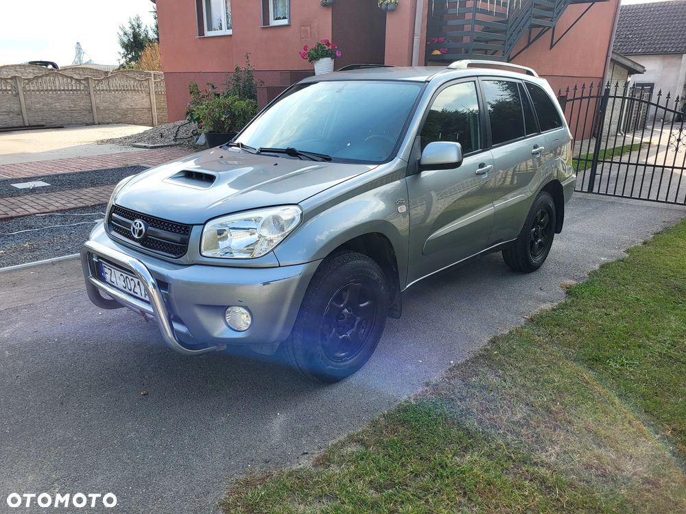 Toyota RAV4 - 18