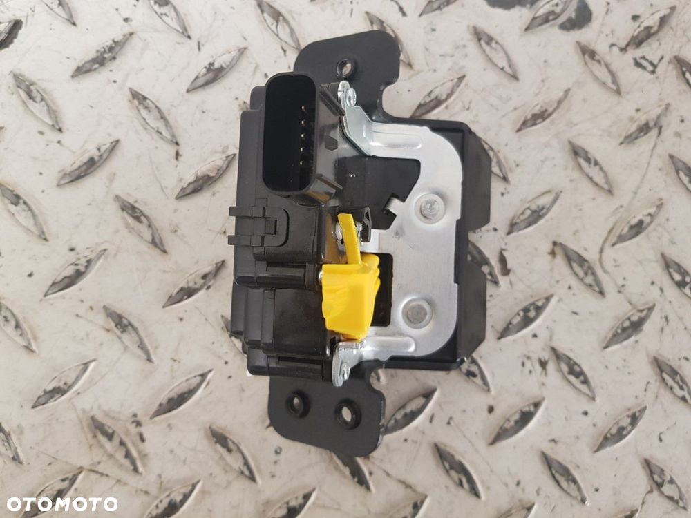 ZAMEK TYLNEJ KLAPY BAGAŻNIKA KIA CEED III 3 KOMBI SW 18-25 81230-J7200 - 5