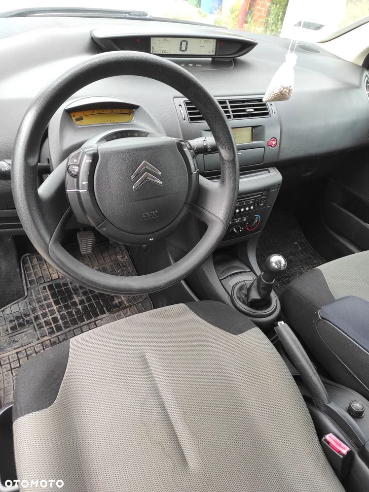 Citroën C4 1.6 HDi Impress - 3