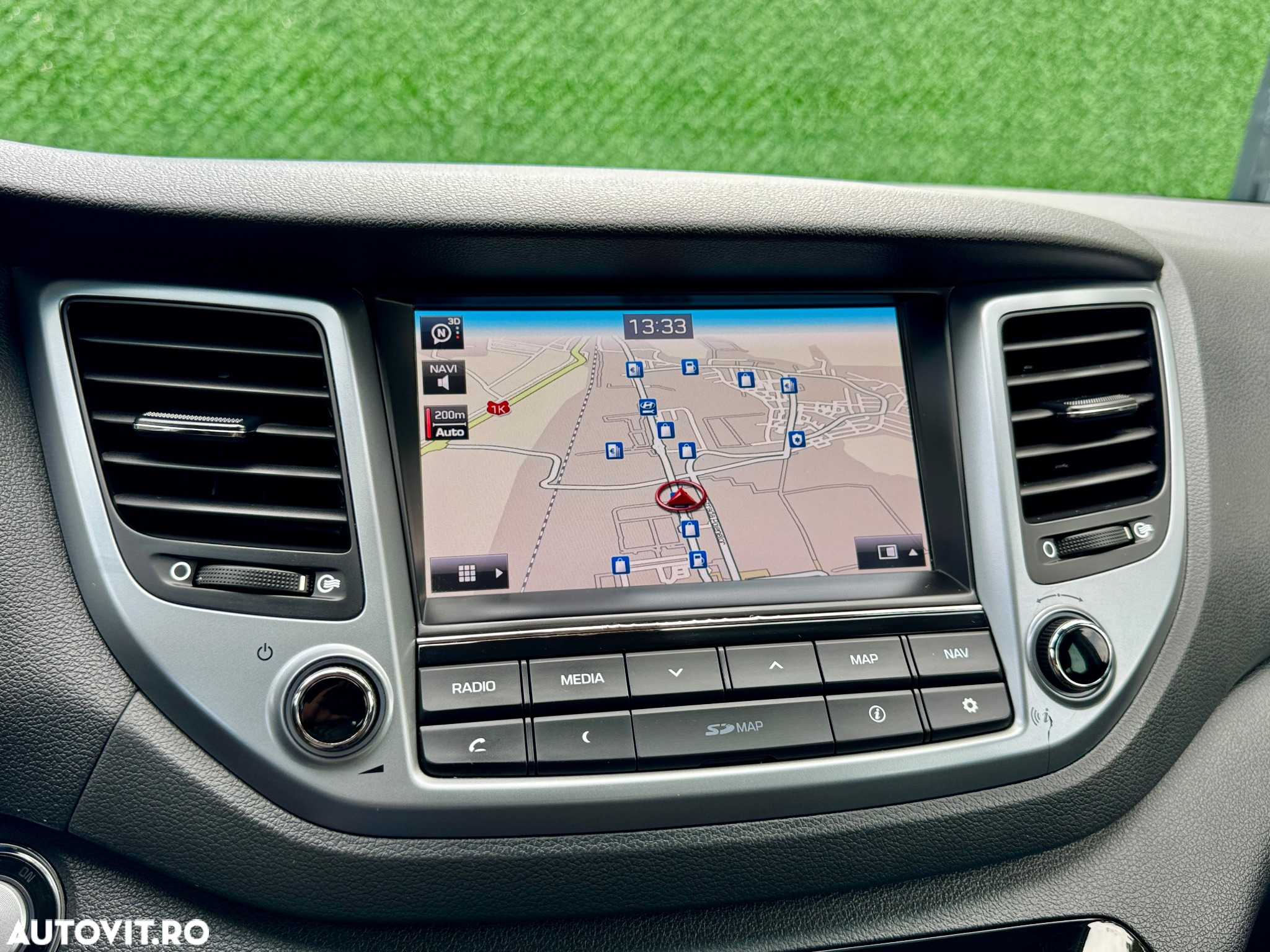 Hyundai Tucson 2.0 CRDI 4WD 6AT Premium+ - 27