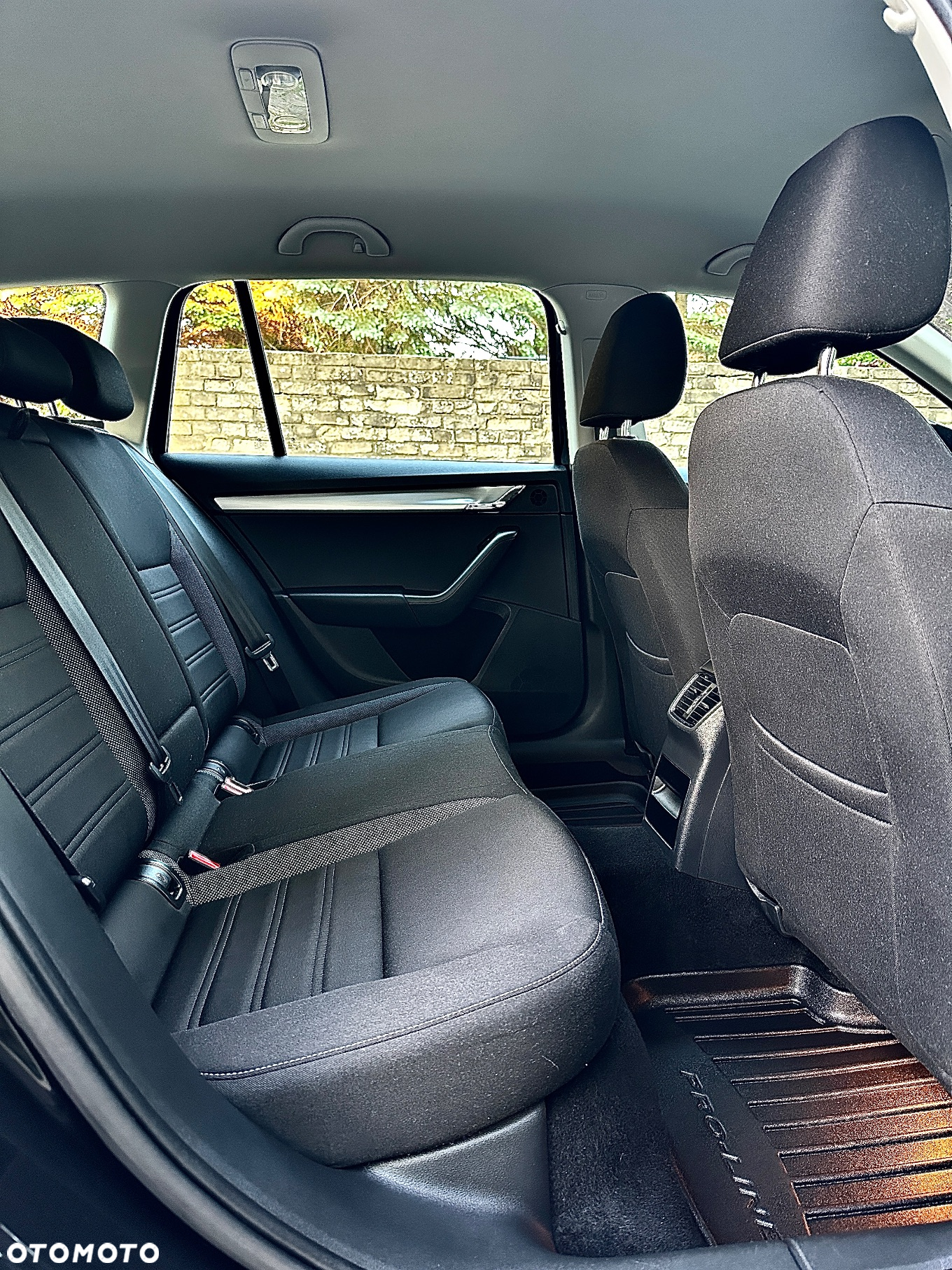 Skoda Octavia 1.6 TDI Ambition - 13
