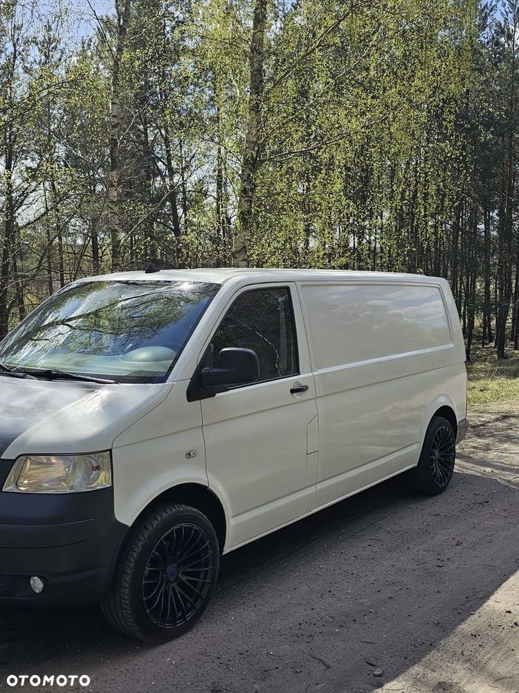 Volkswagen Transporter - 2