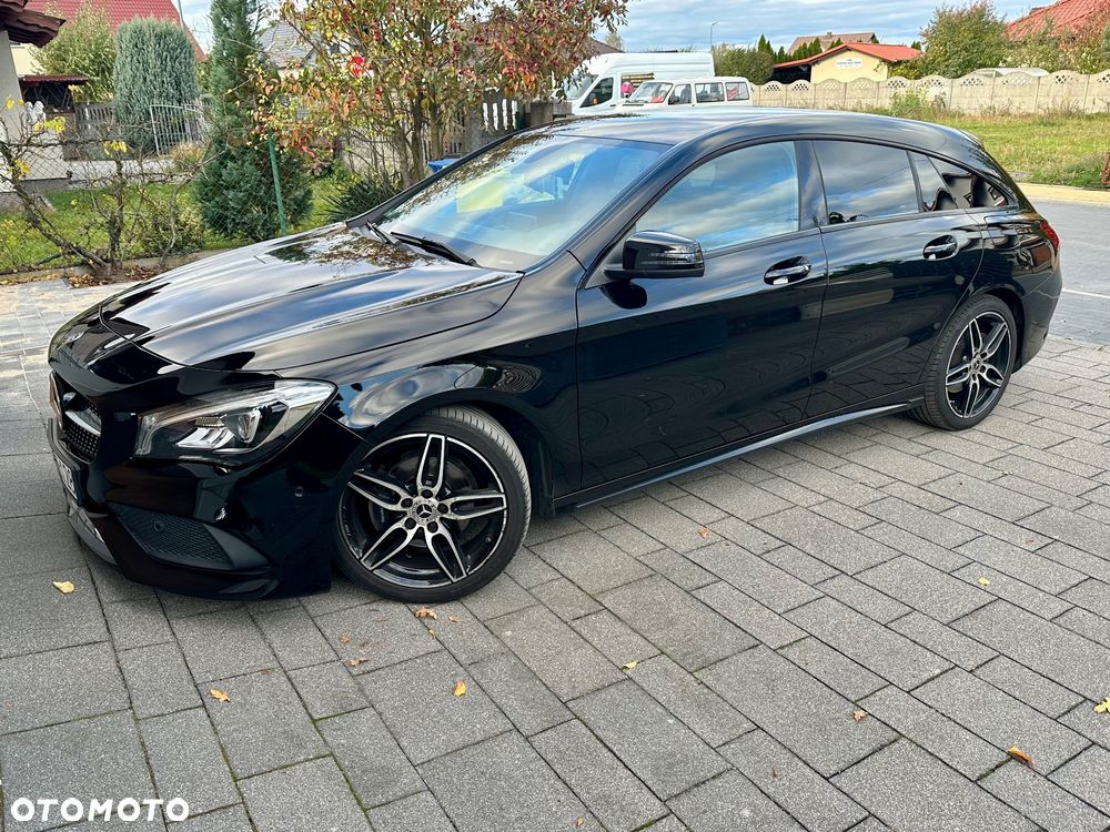 Mercedes-Benz CLA 200 7G-DCT - 2