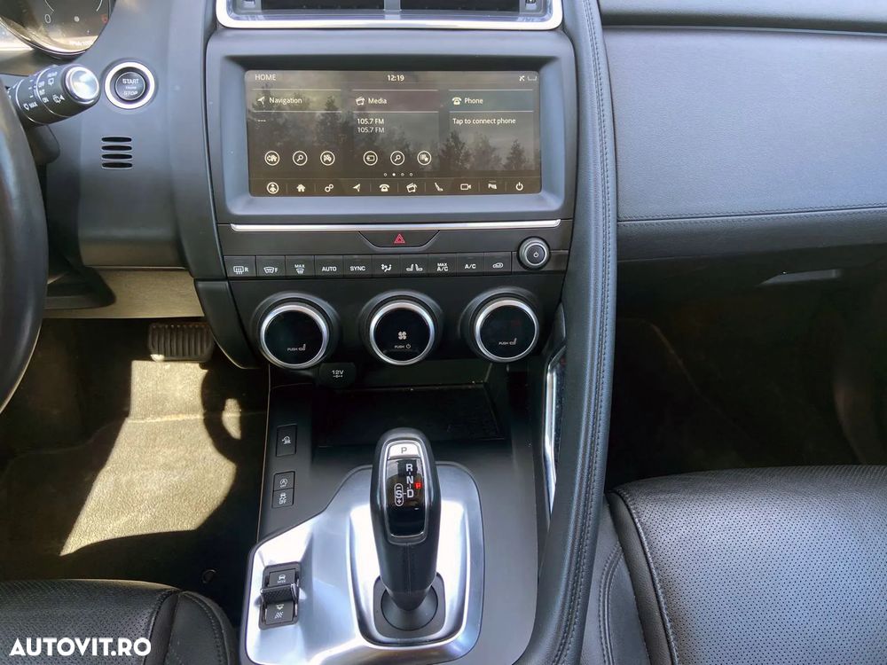 Jaguar E-Pace D150 AWD SE - 26