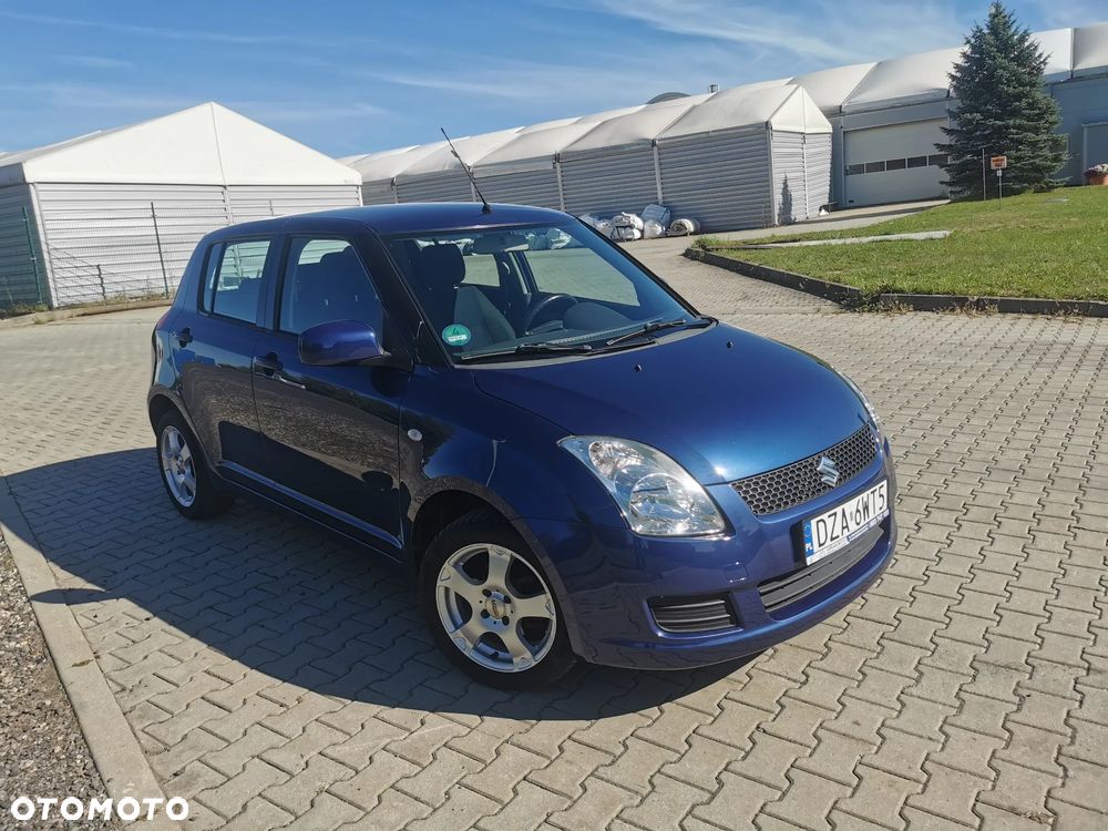 Suzuki Swift - 3
