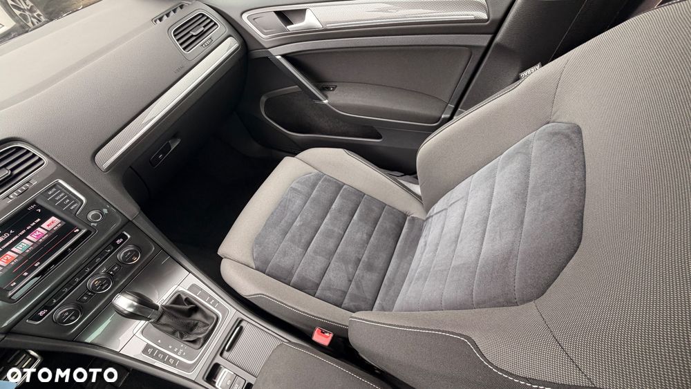Volkswagen Golf Alltrack - 17