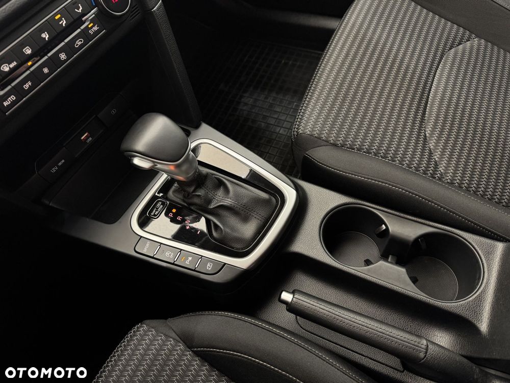 Kia Ceed 1.5 T-GDI M DCT - 31