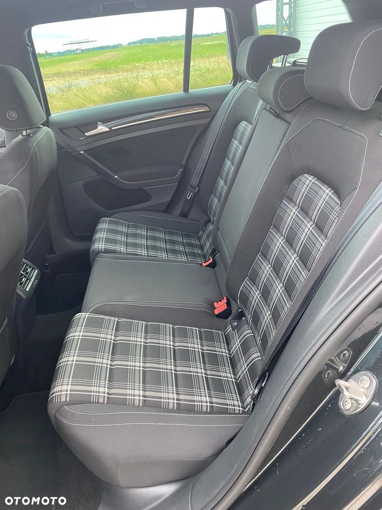 Volkswagen Golf GTD 2.0 TDI SCR DSG - 16