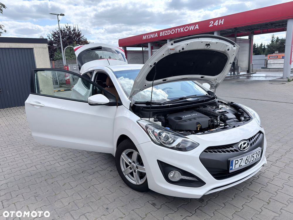 Hyundai i30 1.6 CRDi Premium - 29