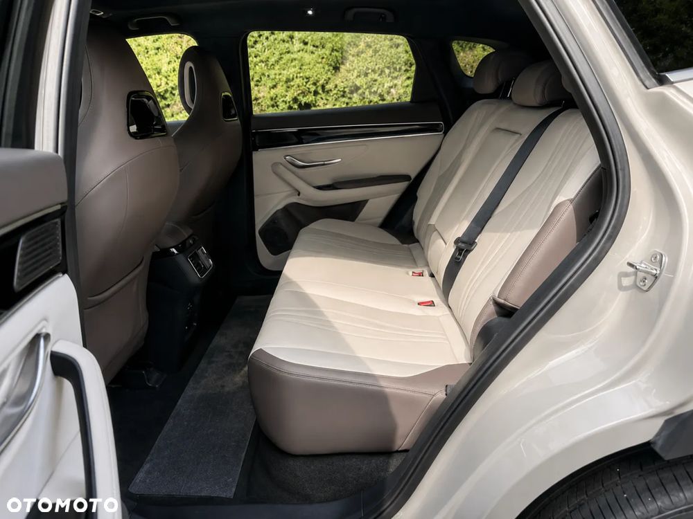 BYD Song - 10