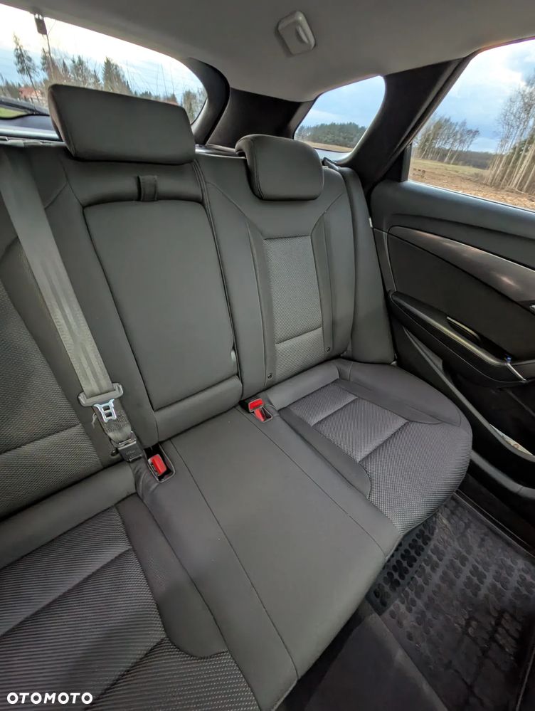 Hyundai i40 2.0 GDI Comfort + - 19