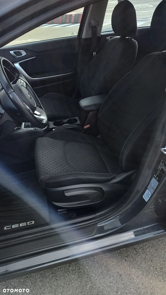Kia Ceed 1.4 T-GDI M - 9