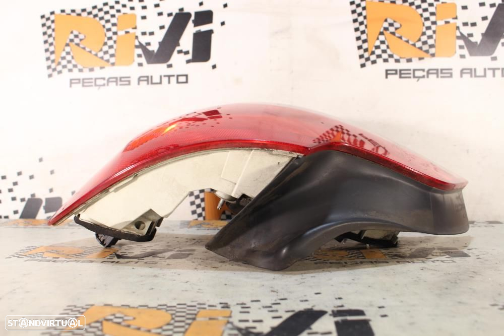 Farolim Direito Bmw 1 Cabriolet (E88)  Passageiro Lci Bmw Serie 1 E82 - 7