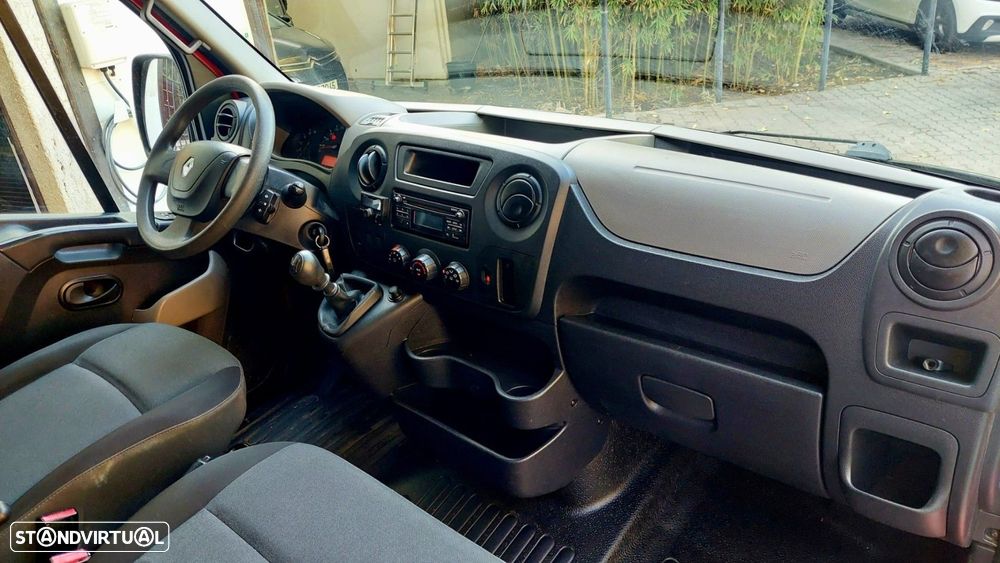 Renault Master 2.3 dCi - 11