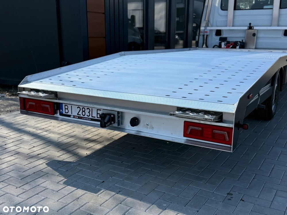 Iveco Daily 35S15 3.0 HPI 150KM / Autolaweta NOWY Najazd Aluminiowy / Wyciągarka + Poduszki Pneumatyczne / 2019 ROK PRODUKCJI / TYLKO 192.327KM PRZEBIEGU ! - 8
