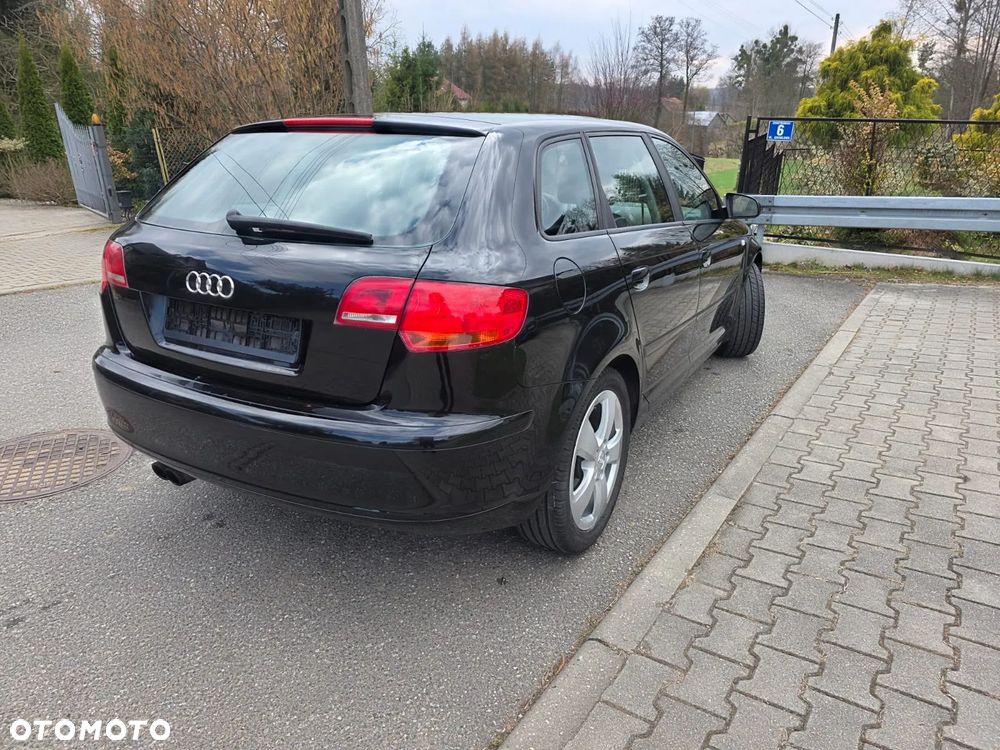 Audi A3 Sportback 2.0 FSI Ambition - 27