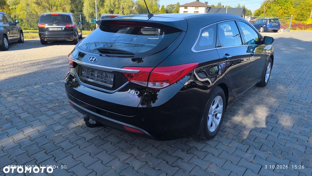 Hyundai i40 Kombi blue 1.6 Space - 8