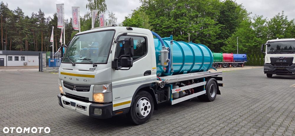 Mitsubishi Fuso - 3
