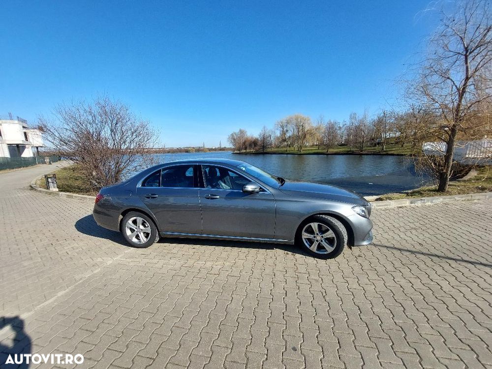 Mercedes-Benz E 200 4MATIC Aut. - 6