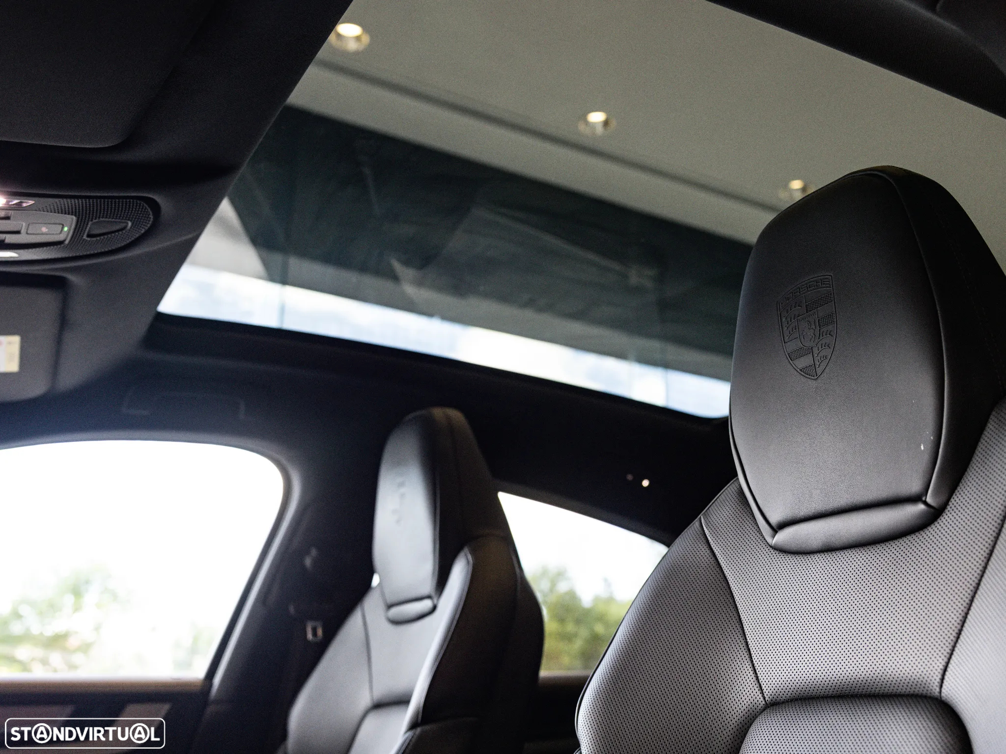 Porsche Cayenne Coupé E-Hybrid - 25