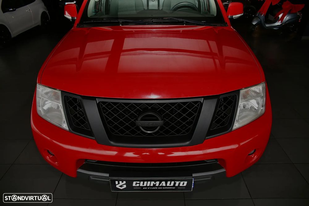 Nissan Navara 2.5 dCi CD LE Hi-Tech 4WD - 3