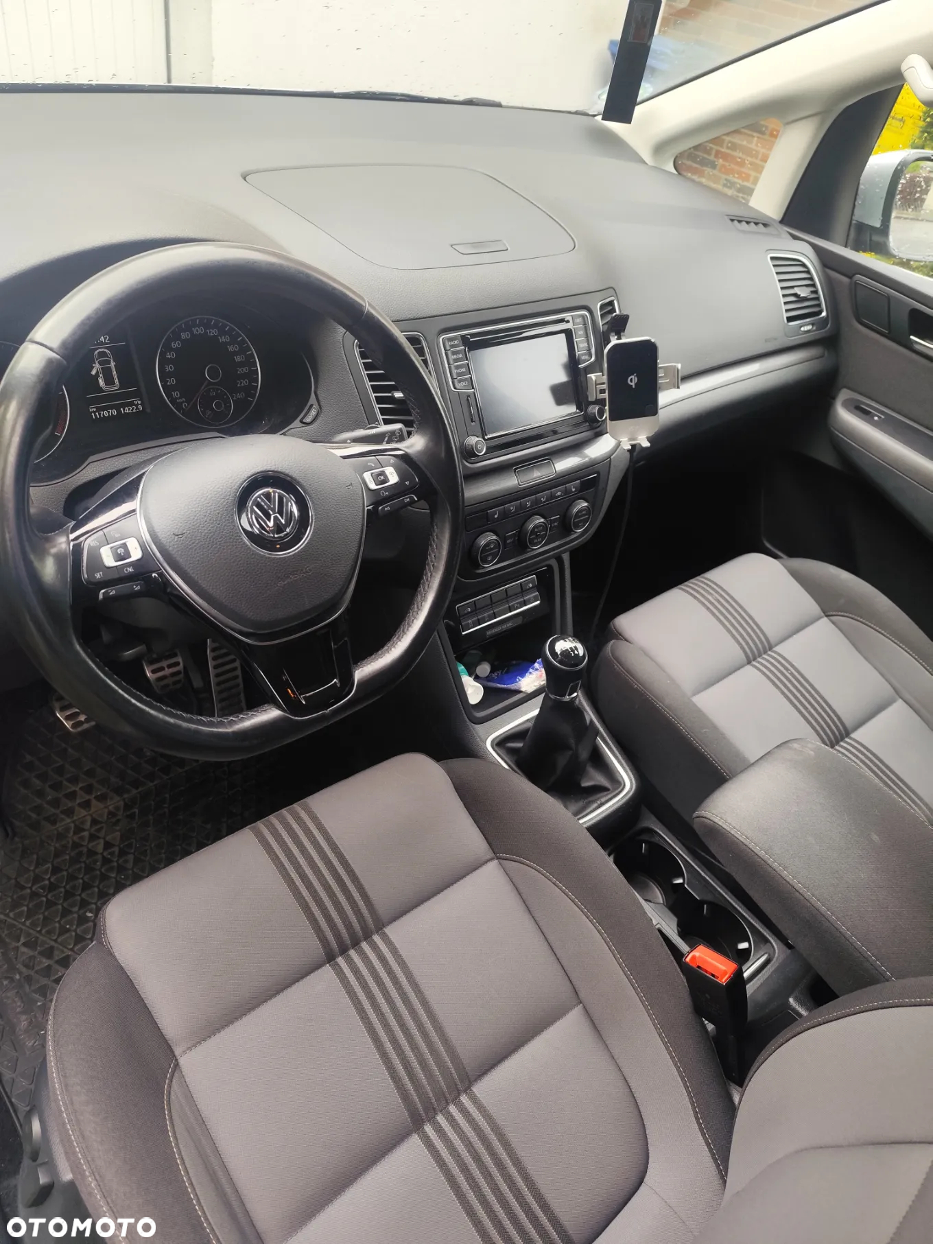 Volkswagen Sharan 2.0 TDI BMT Comfortline - 5