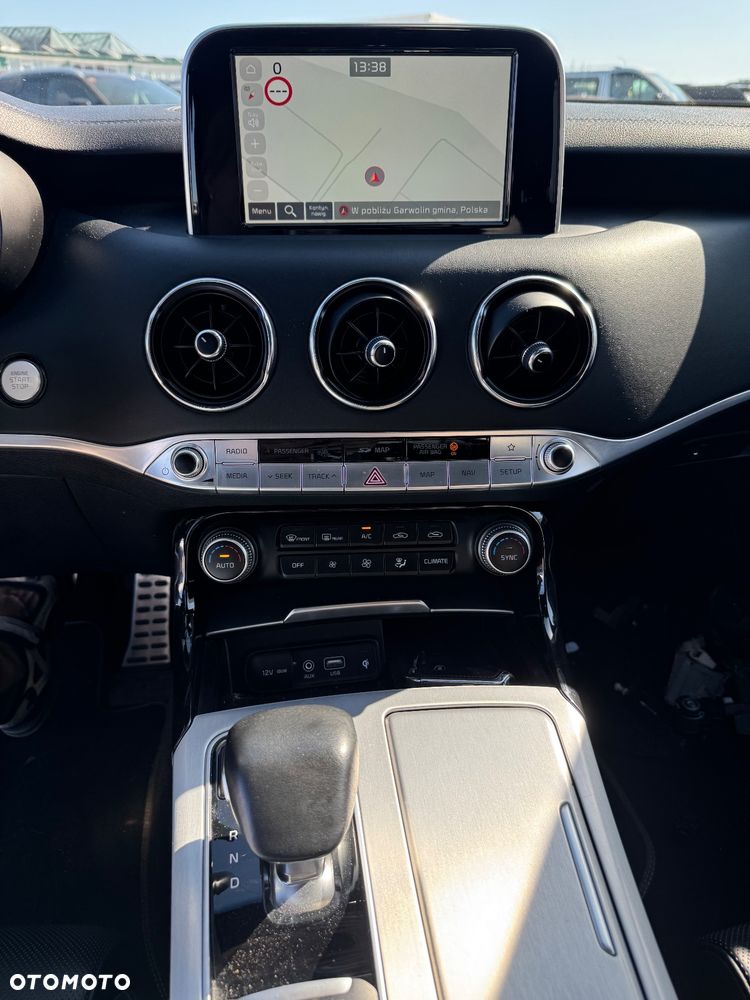 Kia Stinger 3.3 T-GDI V6 GT AWD - 10