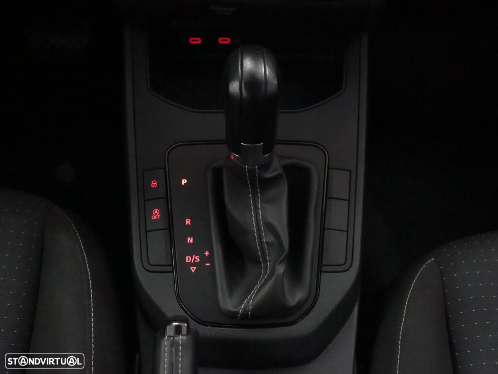 SEAT Ibiza 1.0 TSI Style DSG - 24