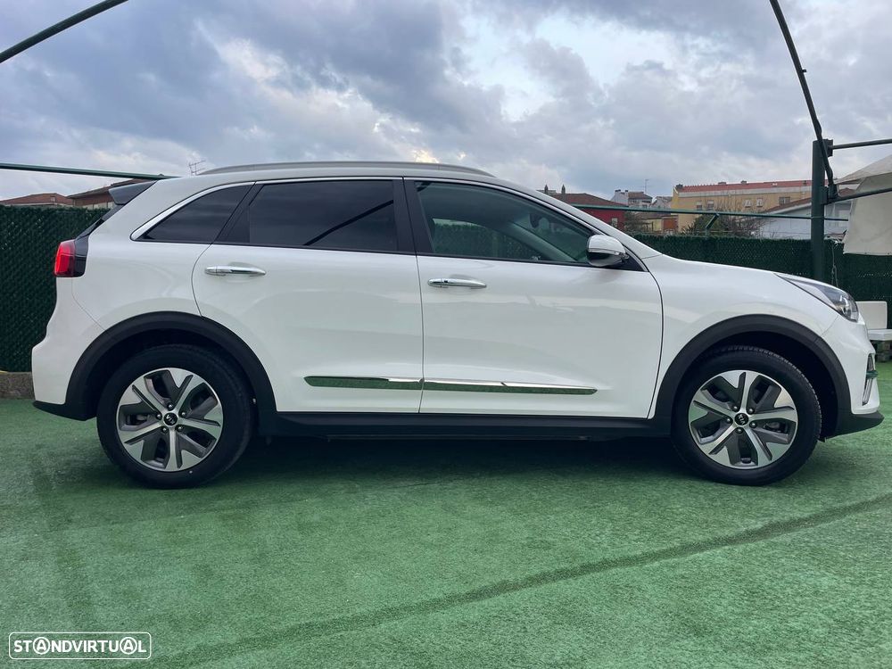 Kia e-Niro Vision - 14