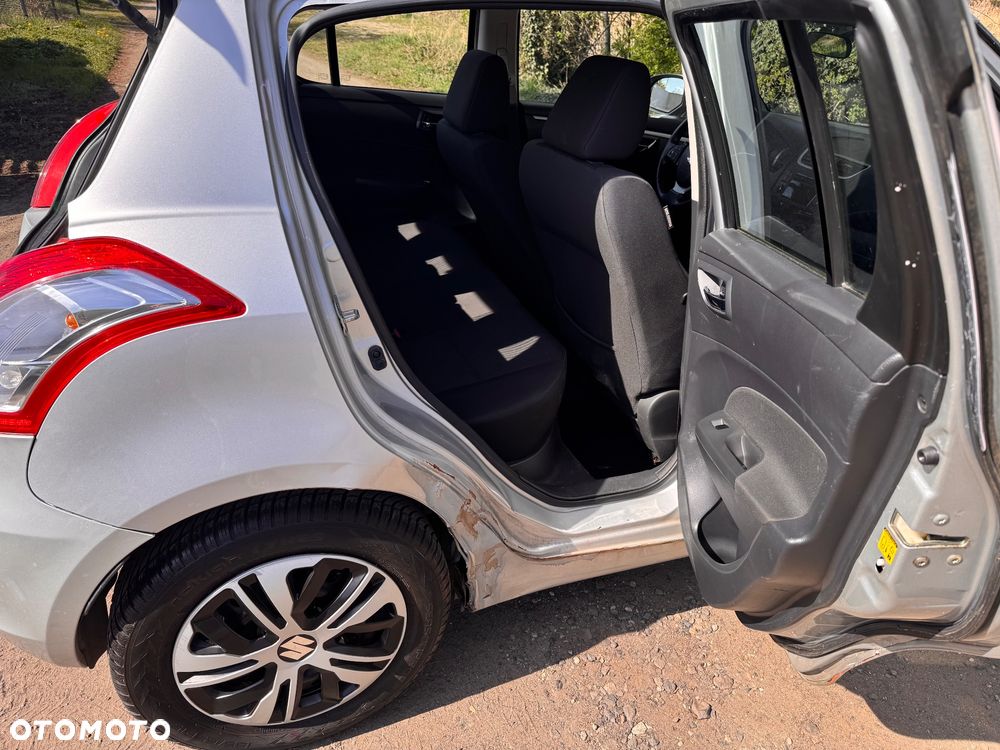 Suzuki Swift - 35